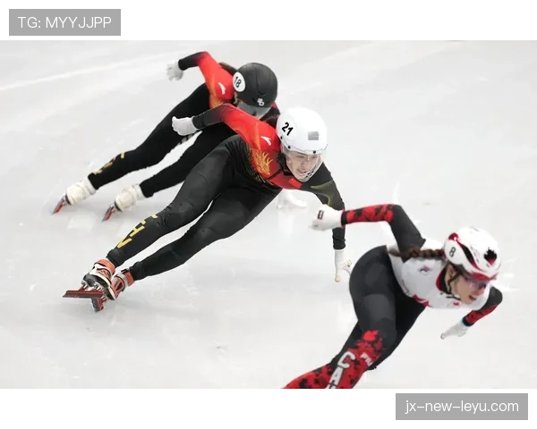 冬奥会短道速滑女子1000米四分之一决赛:犯规尺度引发教练组密切关注 冬奥会短道速滑女子1000米四分之一决赛:犯规尺度引发教练组密切关注
